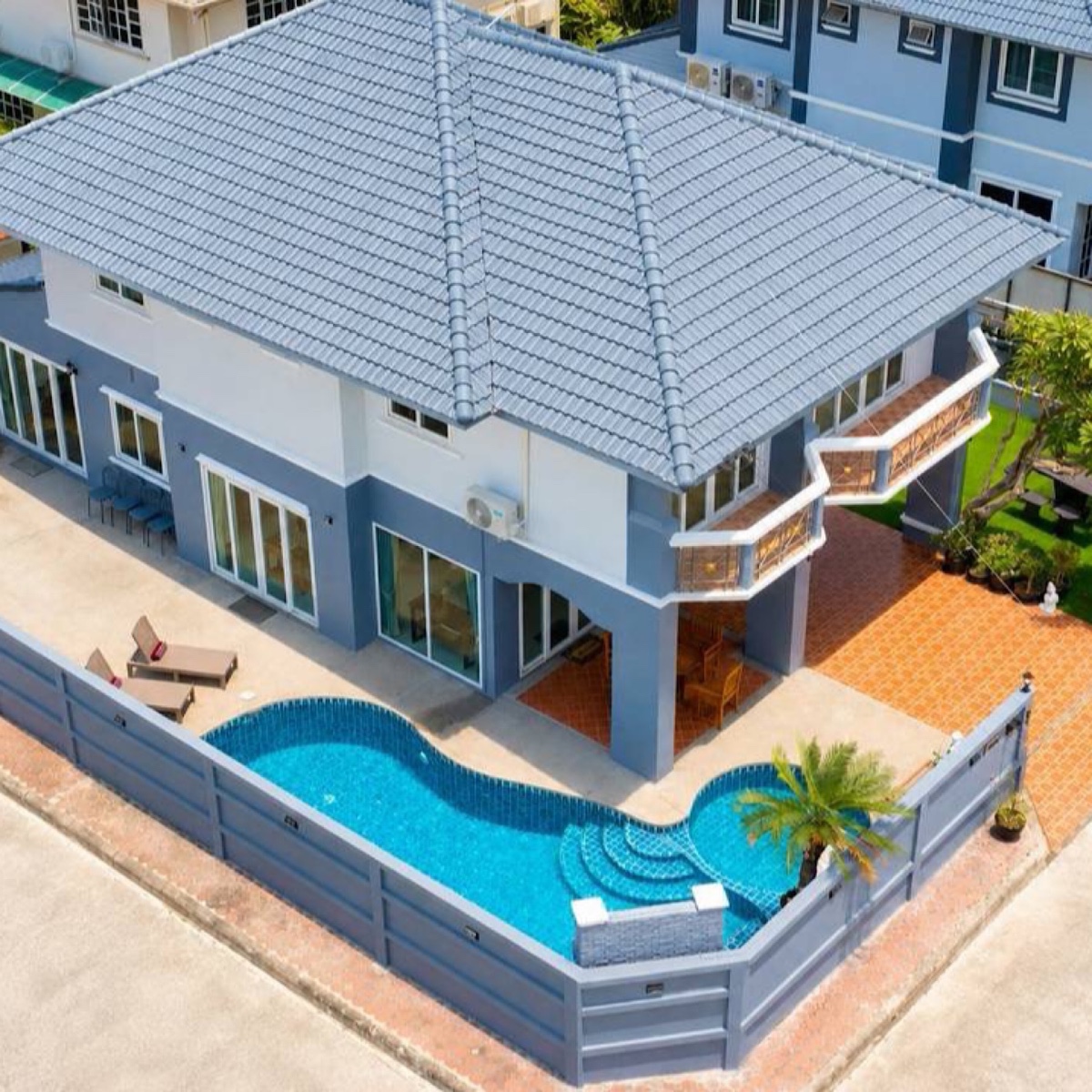 Pet Friendly 5 Bed Villa in South Pattaya for Rent 80K