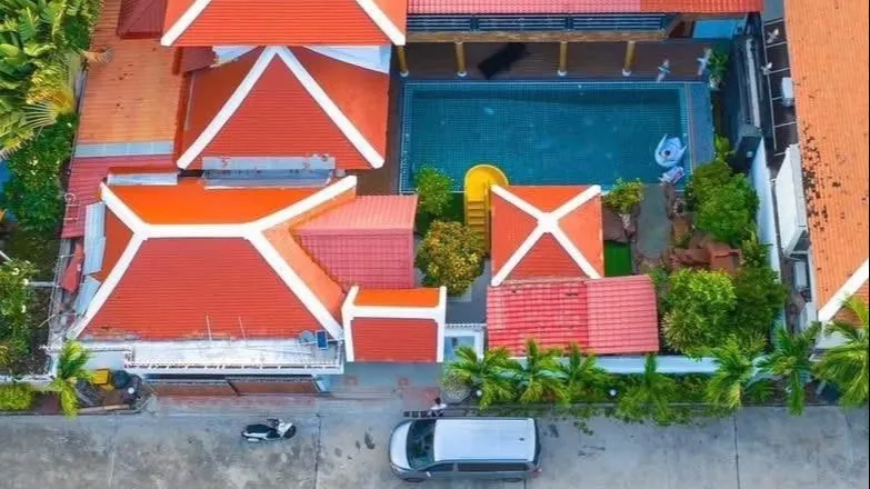 5 BR Luxury Villa in Thabali Village | Sale 32.9 MB | Rent 135k | 120 Sqw