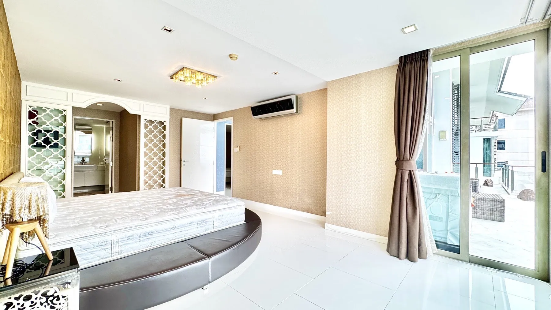 3 Bed Sea View Duplex for Rent in Na Kluea, North Pattaya — photo 9