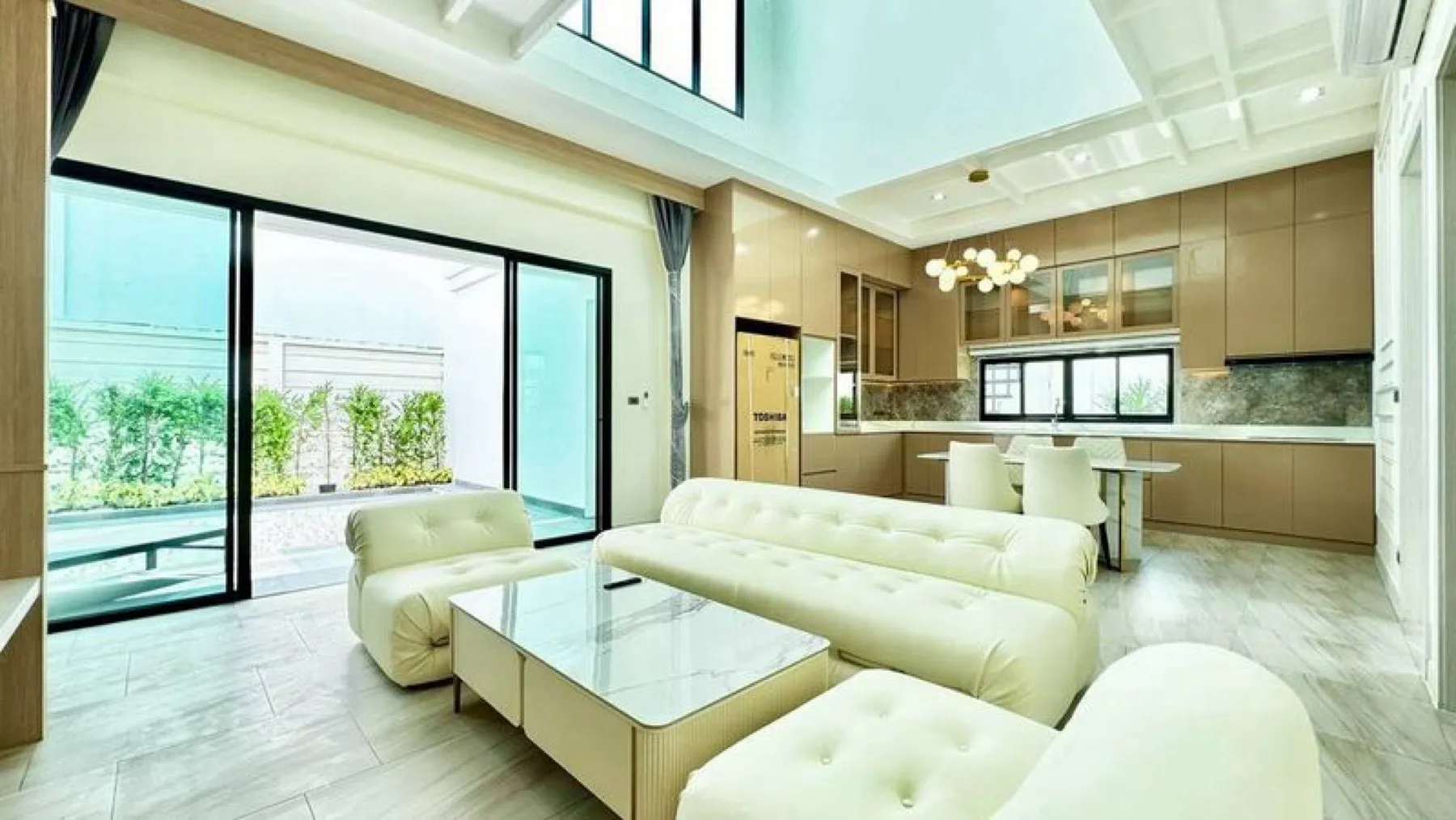 Luxury 3 Bed Nordic Pool Villa in Huai Yai for Rent & Sale — photo 2