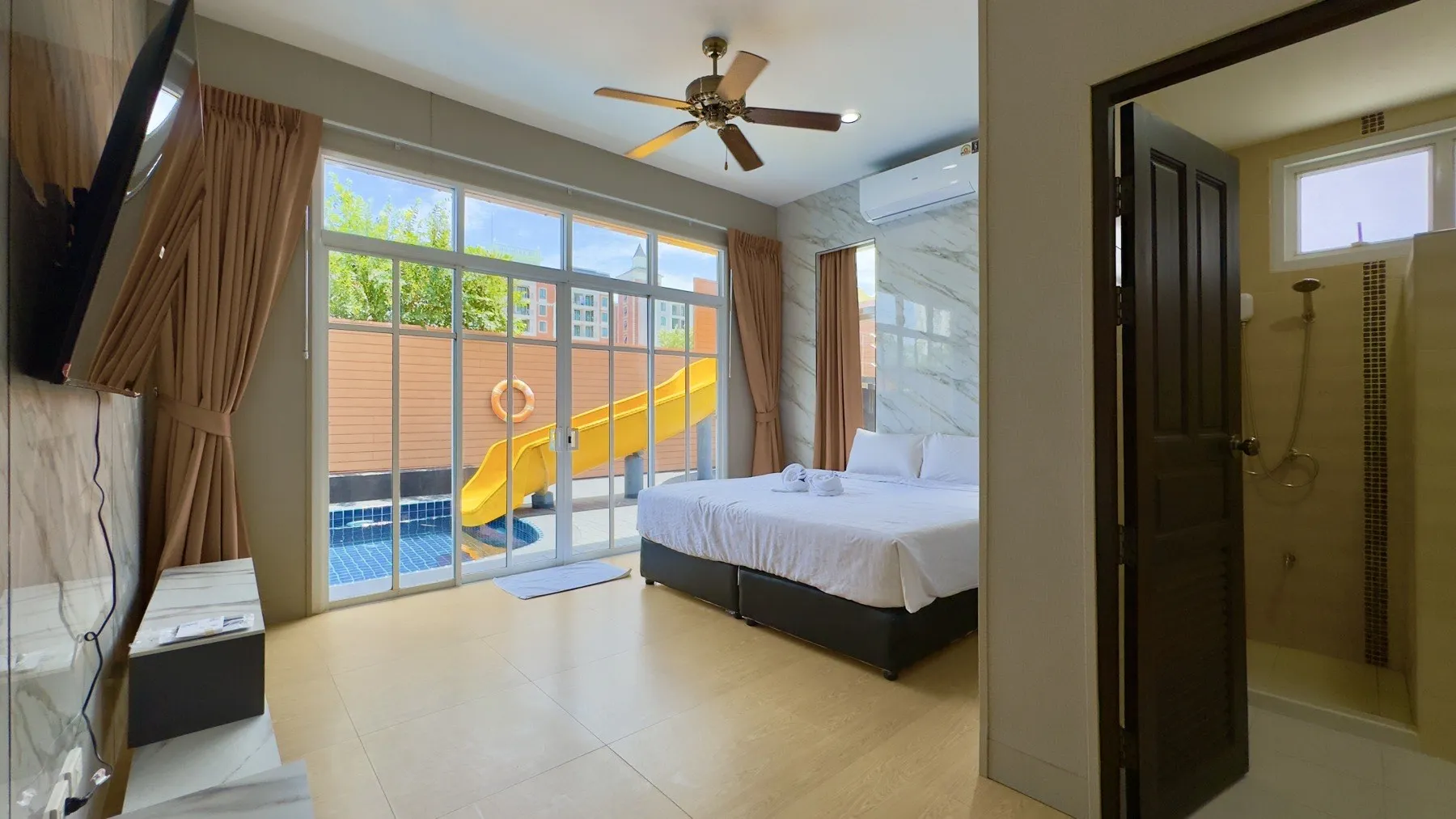 5 Bed Private Villa near Na Jomtien Beach for Sale & Rent — photo 18