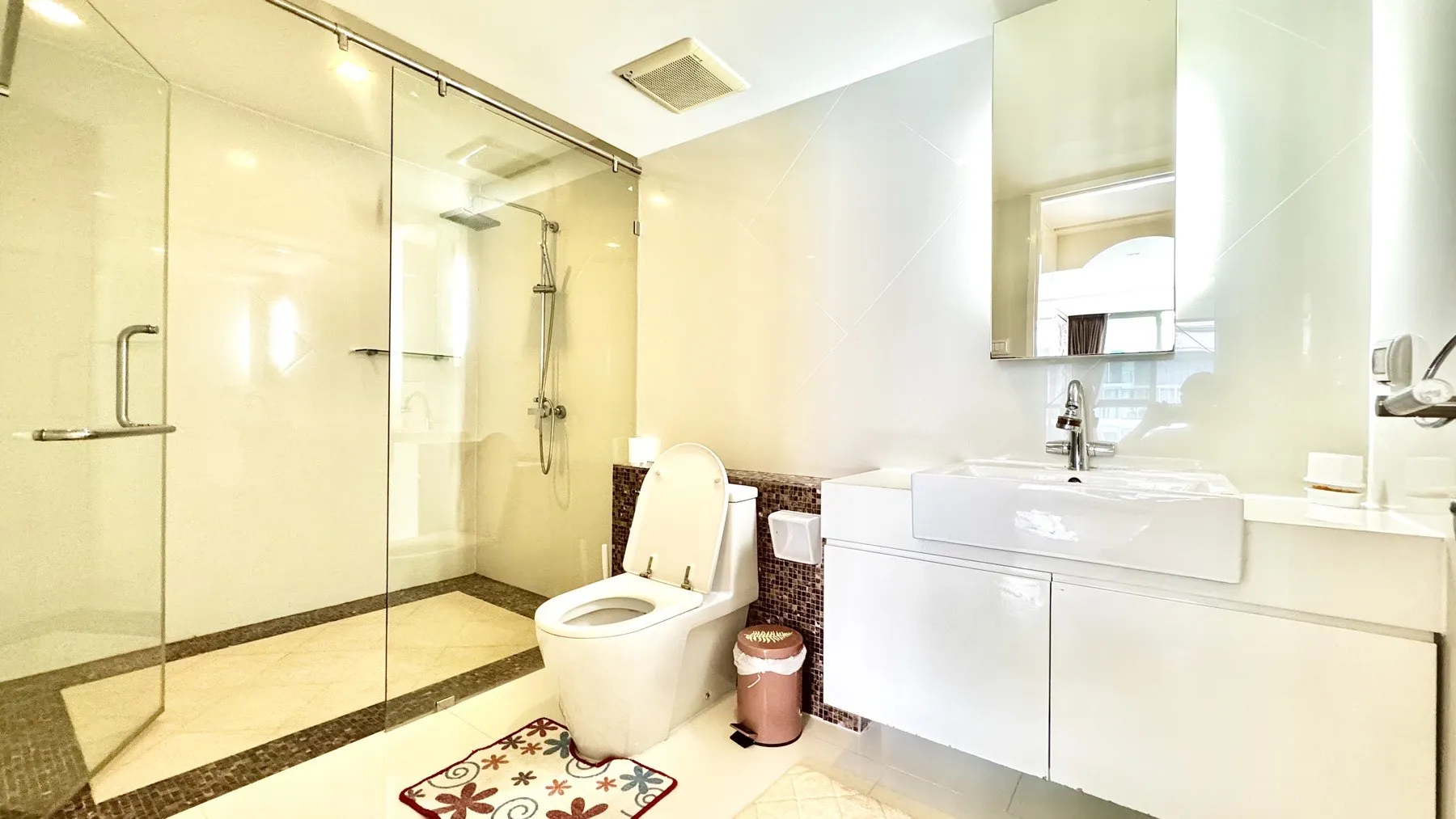 3 Bed Sea View Duplex for Rent in Na Kluea, North Pattaya — photo 10