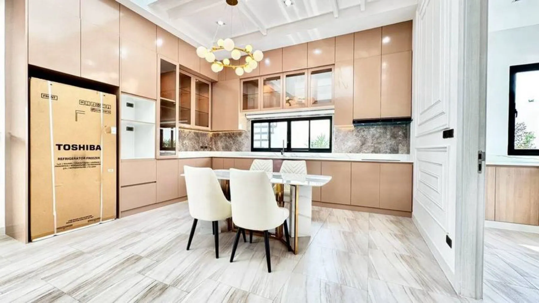 Luxury 3 Bed Nordic Pool Villa in Huai Yai for Rent & Sale — photo 4