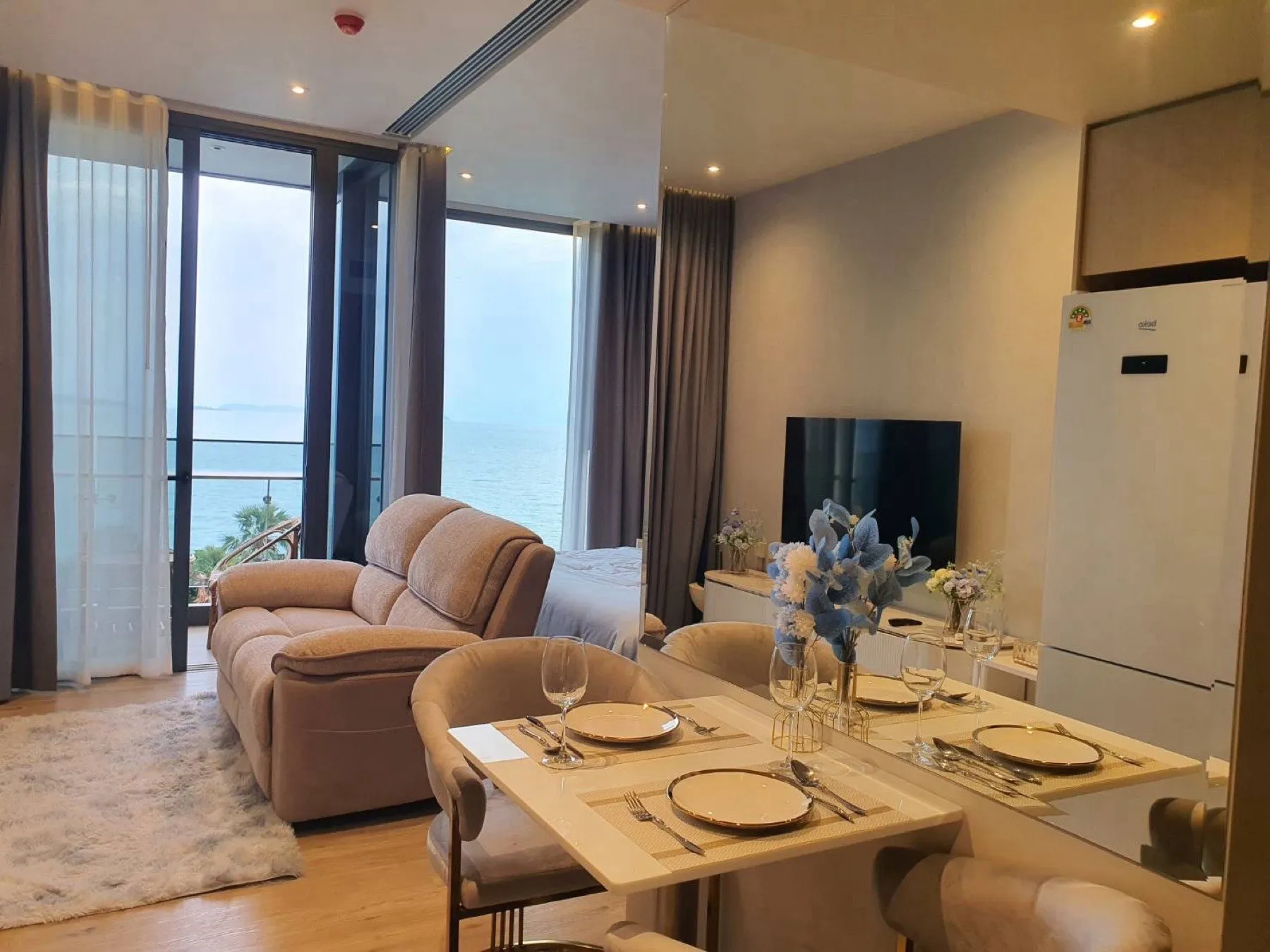 1 Bed in AROM Wongamat for Rent & Sale – Wongamat Beach, North Pattaya
