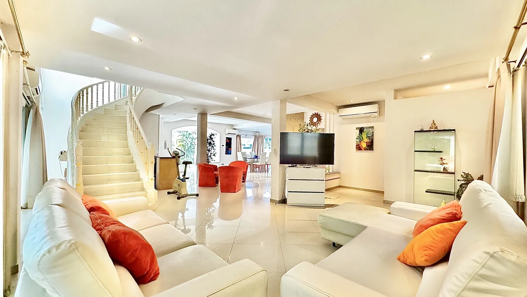 4 Bedroom Pet Friendly House for Rent 300m from Jomtien Beach, Pattaya — photo 6