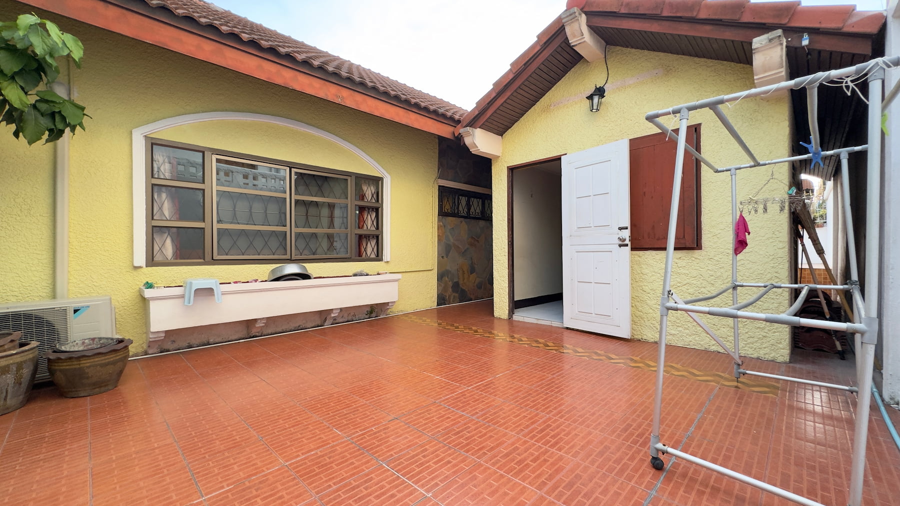 3 Bed House in Jomtien Beach for Rent Only 50k — photo 16