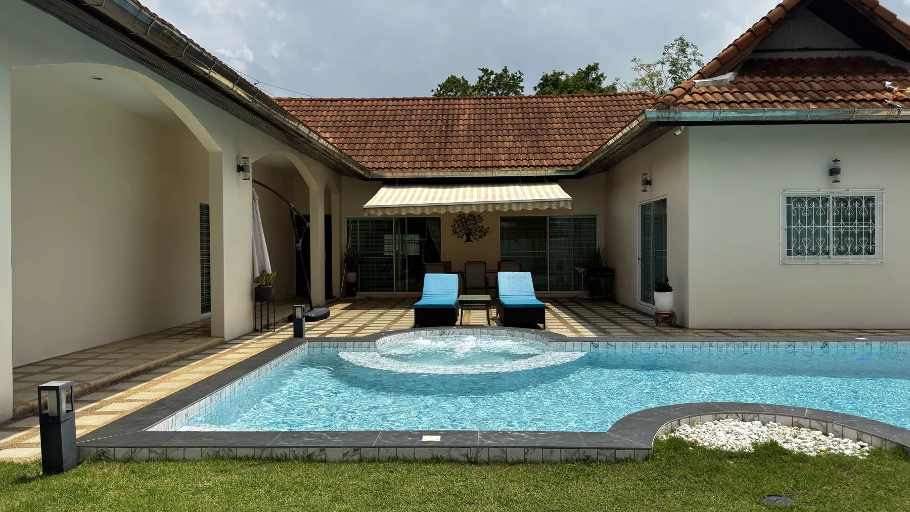 Pet Friendly 4+1 Bedroom Pool Villa on Spacious Land for Sale & Rent near Maprachan Lake Pattaya