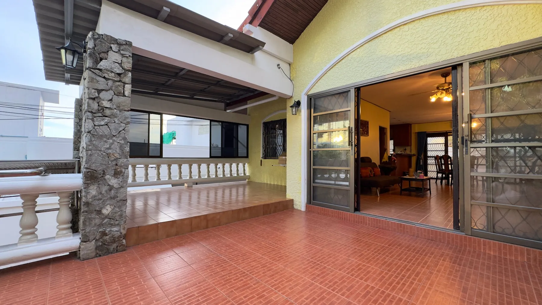 3 Bed House in Jomtien Beach for Rent Only 50k