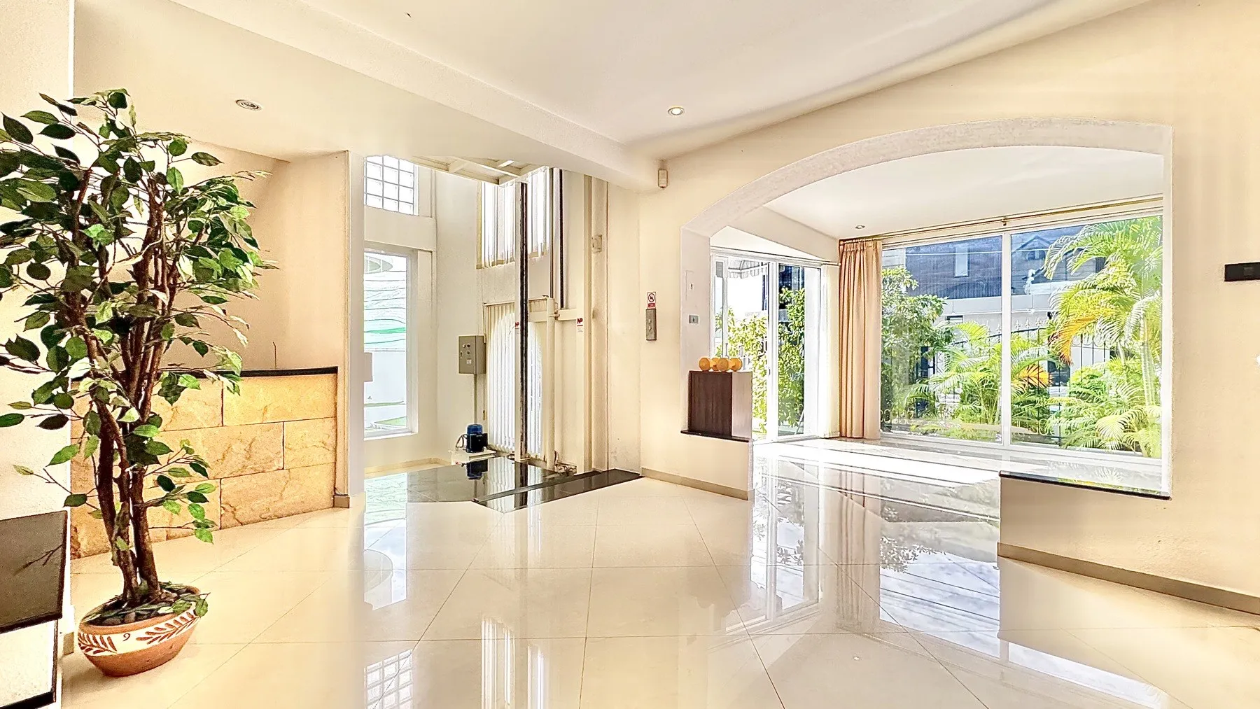 4 Bedroom Pet Friendly House for Rent 300m from Jomtien Beach, Pattaya — photo 10