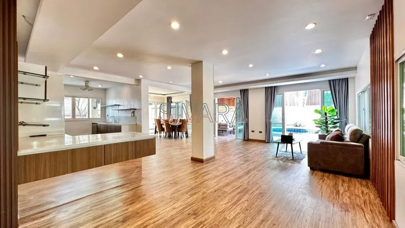 6 Bed Pet Friendly Villa in South Pattaya for Rent — photo 12