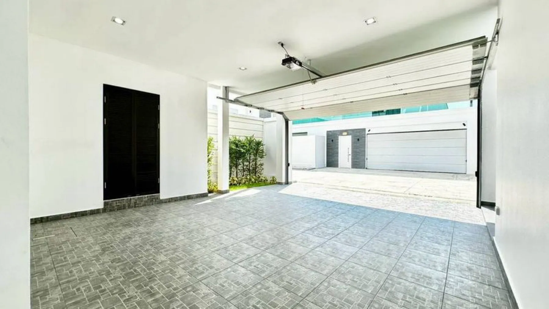 Luxury 3 Bed Nordic Pool Villa in Huai Yai for Rent & Sale — photo 16