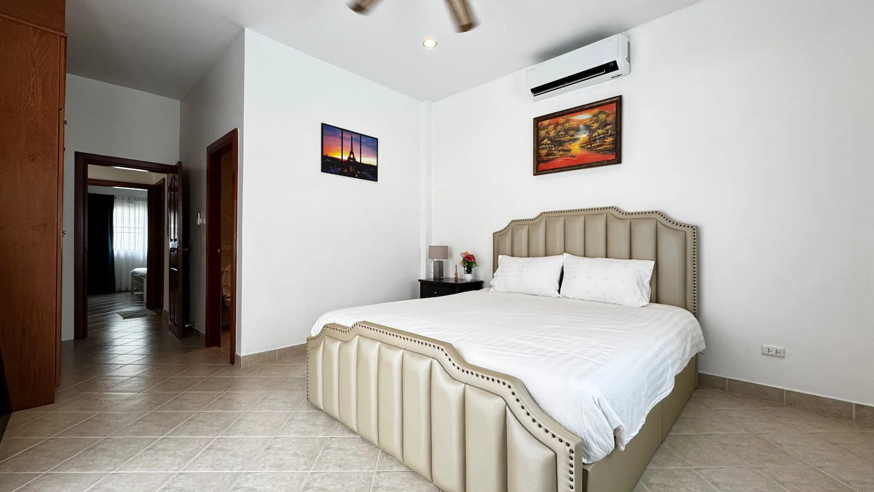 Pet Friendly 4+1 Bedroom Pool Villa on Spacious Land for Sale & Rent near Maprachan Lake Pattaya — photo 7