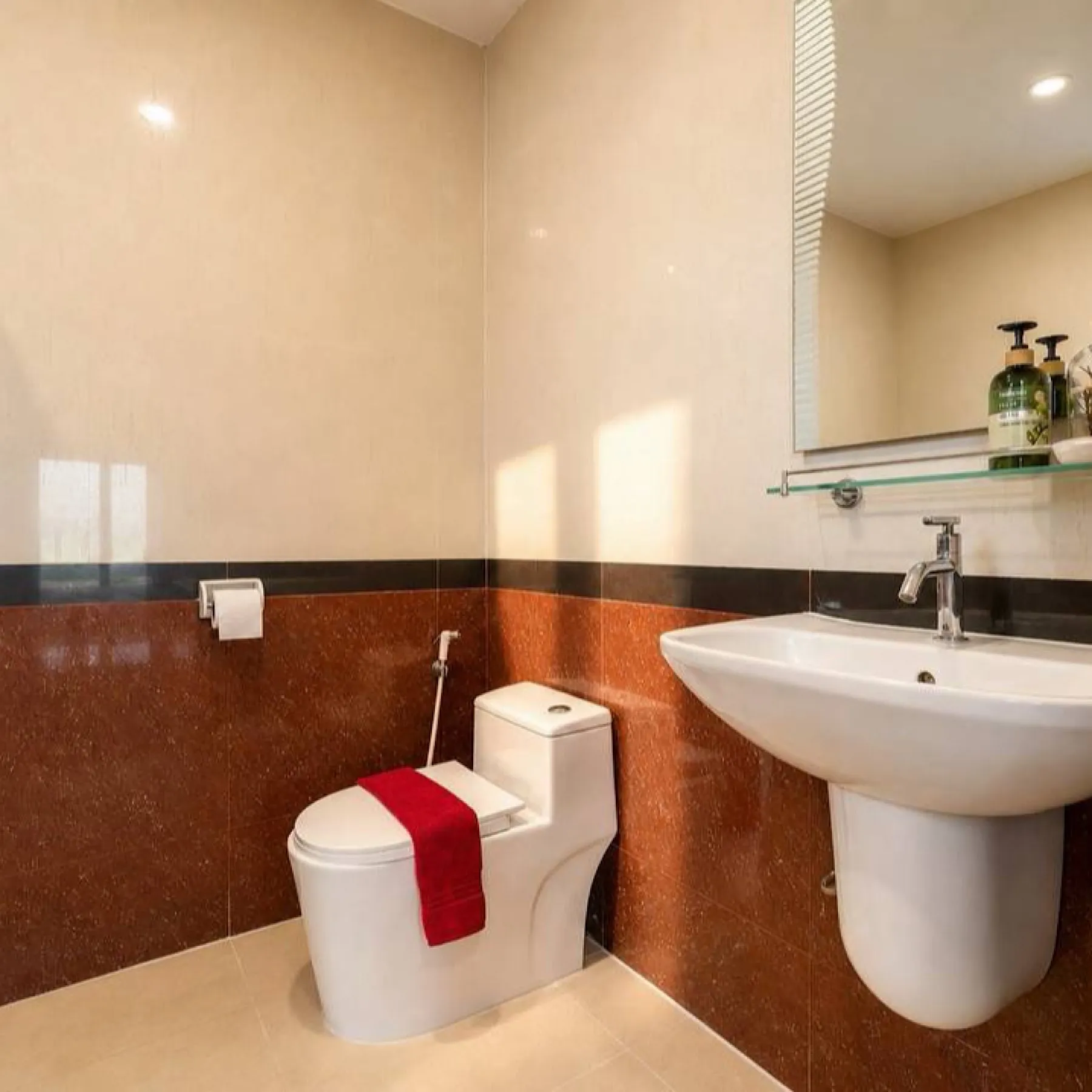 Pet Friendly 5 Bed Villa in South Pattaya for Rent 80K — photo 16